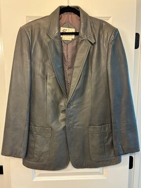 BERMAN’S Vintage Longsleeve Two Button Leather Coat Jacket Black/Gray Men’s 44